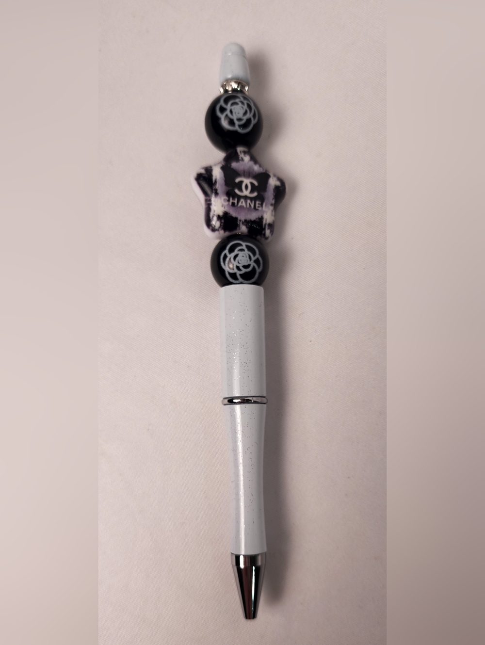 Fashion-Inspired Beaded Ballpoint Pen in White and Black